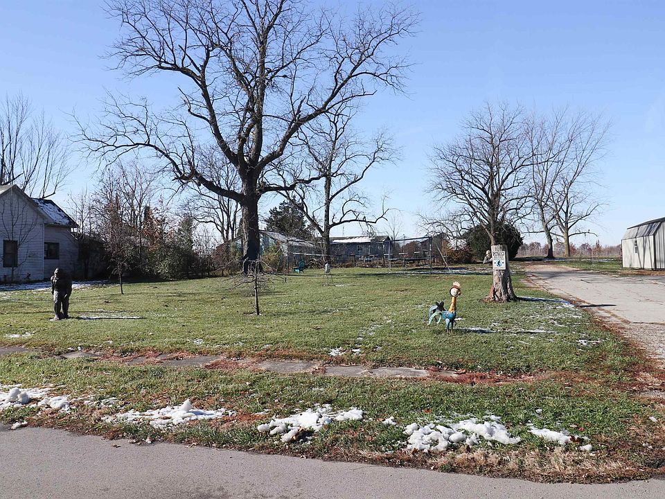 2nd image of 300 S Angle St
