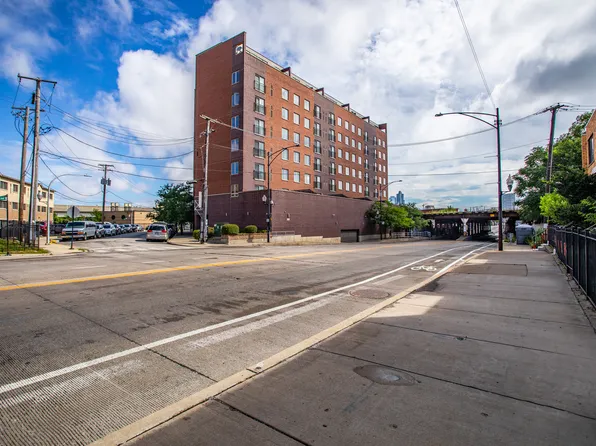 2272 S Archer Ave Unit 5E, Chicago, IL 60616