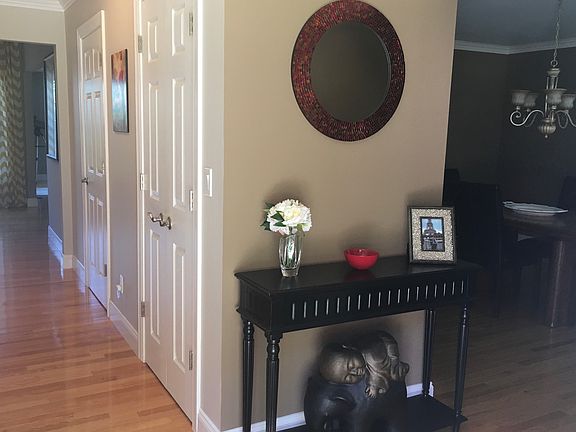 4th image of 514 Woodbridge Dr