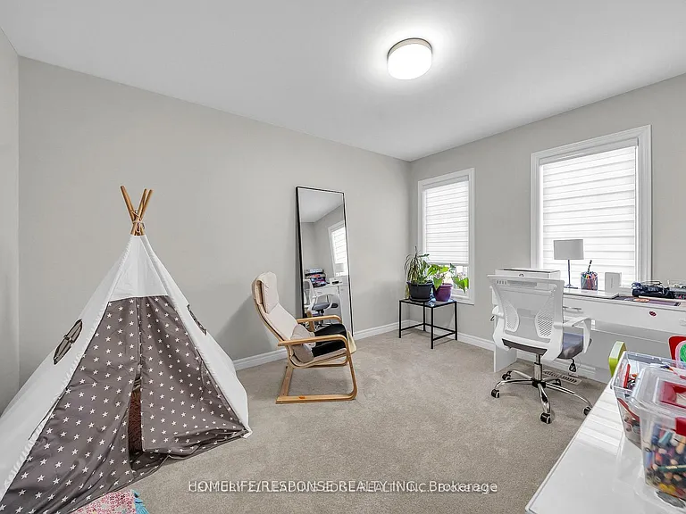 5 Gooseman Cres — Photo 34