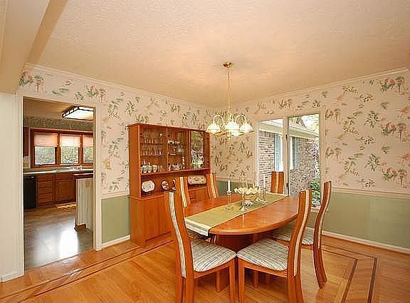 3rd image of 4510 Cranbrook Dr