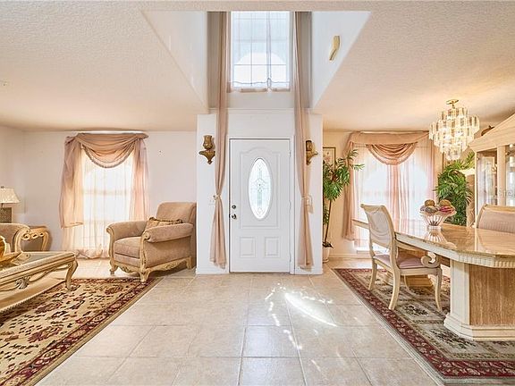 5th image of 3810 Hibiscus Dr