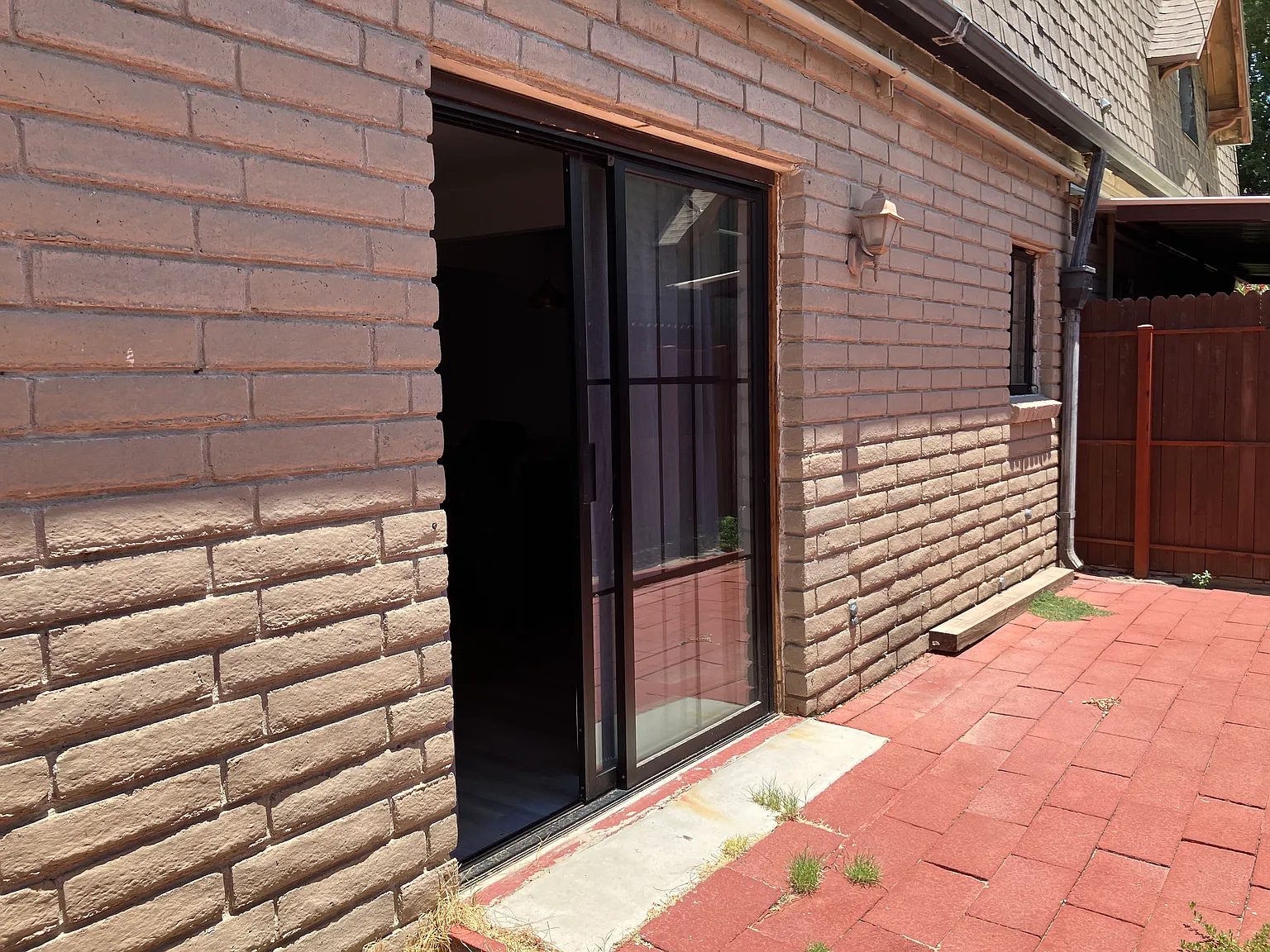 2 bed, 1040 sqft, $1,950 — Photo 4