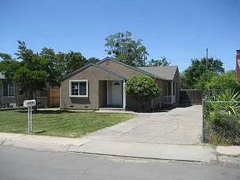 3611 Ivy St photo 1