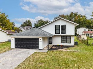 7327 Kern Valley Dr, Fort Wayne, IN 46815