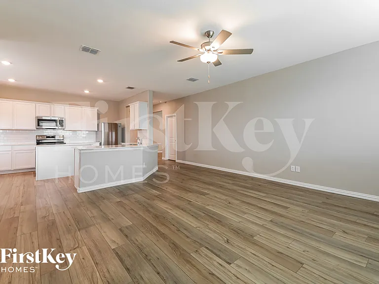 5217 Rockrose Ln — Photo 6
