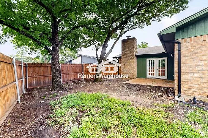 1207 Creekwood Ct — Photo 40