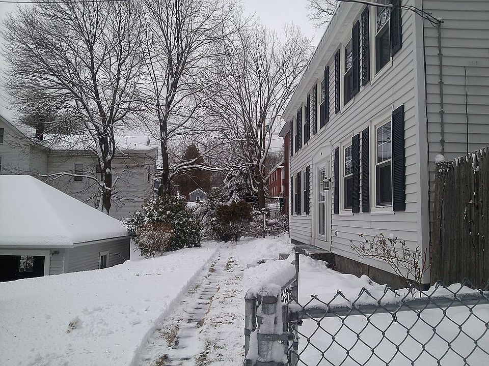 2nd image of 20 Park St