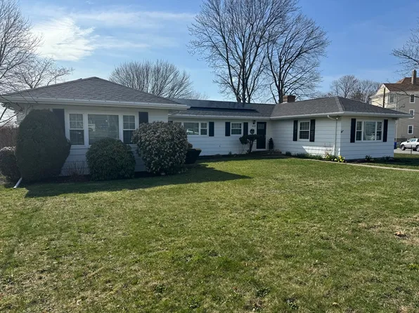 649 Stafford Rd, Fall River, MA 02721