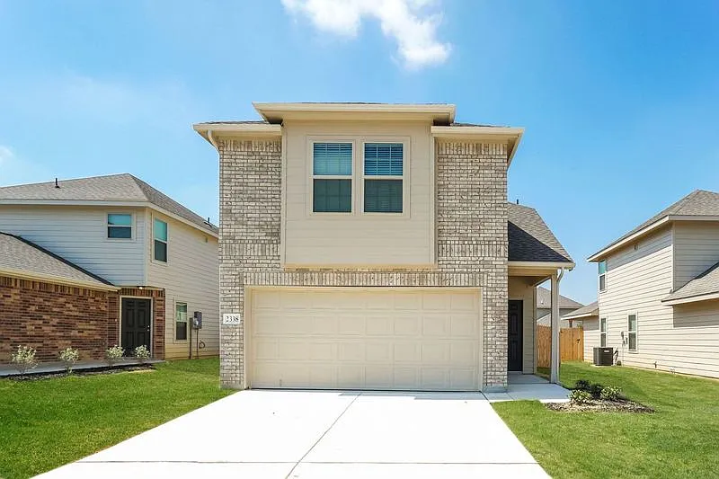 2338 Applewhite Mdw