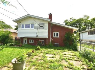 14 N May St, Addison, IL 60101