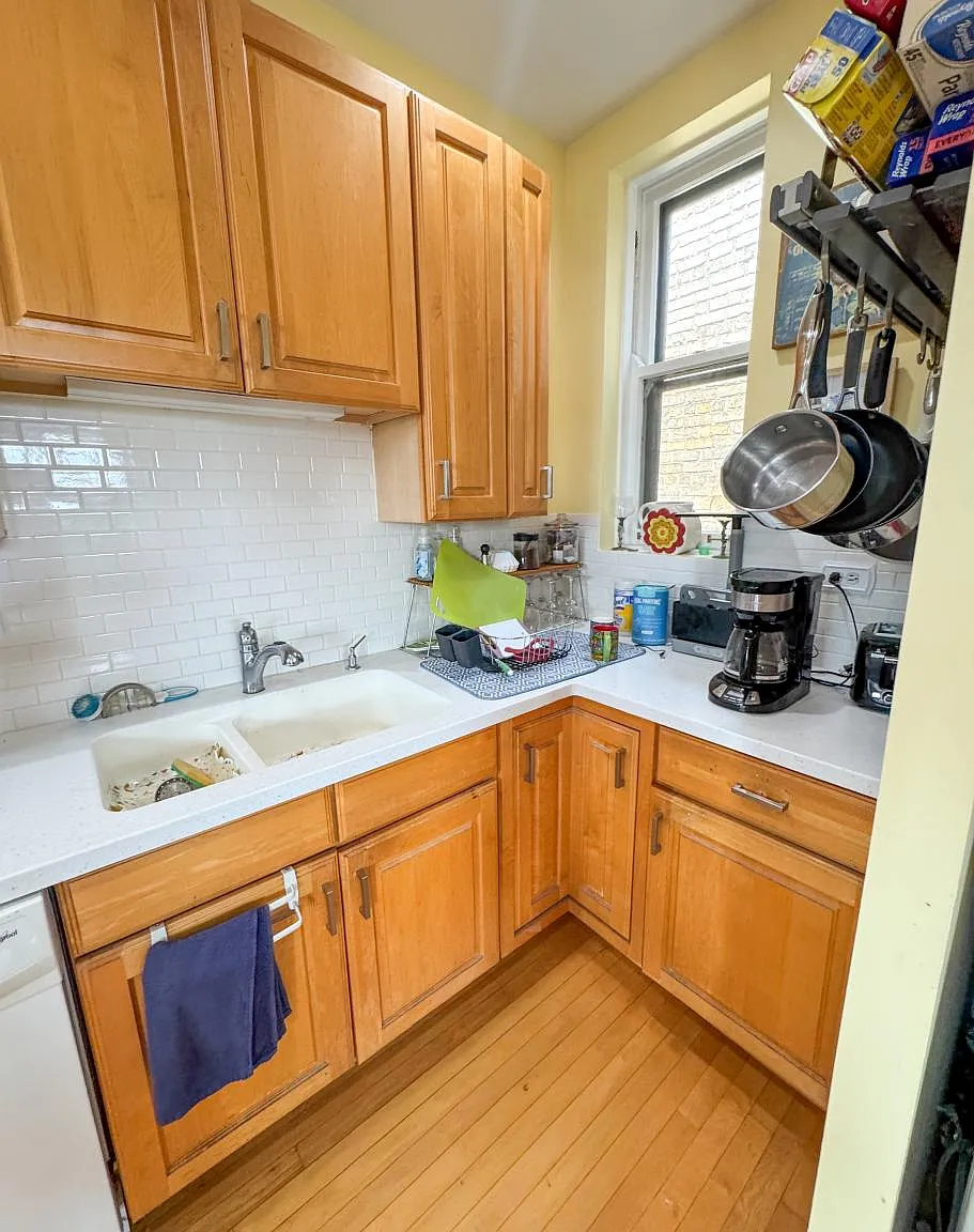 2 bed, 1000 sqft, $2,495 — Photo 4
