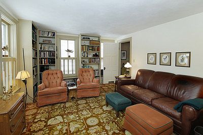 5th image of 223 N Marshall Ave