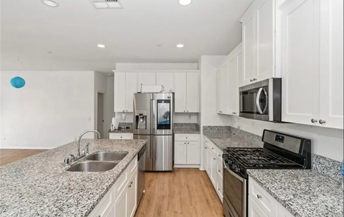 Building Photo - 1036 Coconut Grv