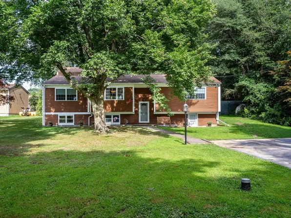 3235 Sharps Lot Rd, Dighton, MA 02715