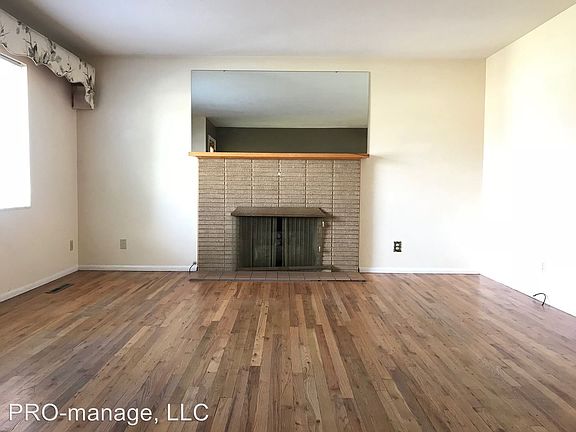 2nd image of 191 Carol Ave