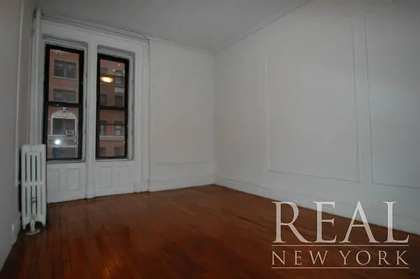 Rented by REAL New York | media 24