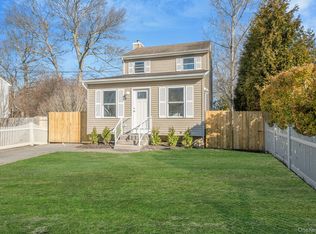 33 Wood Avenue, Mastic, NY 11950