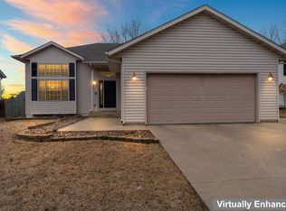 5909 Redbud Ln NW, Rochester, MN 55901