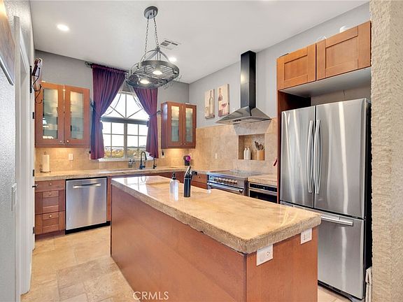 2nd image of 15485 Barker Rd