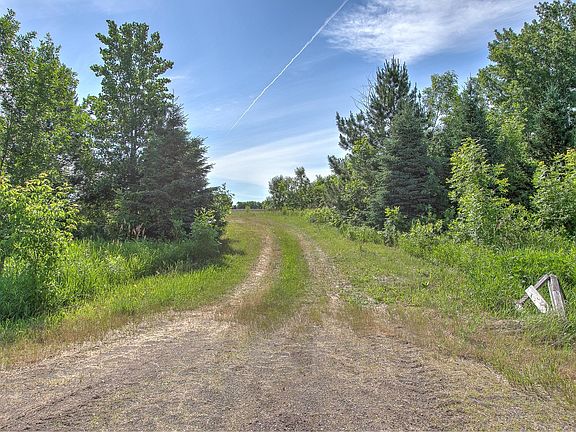 3rd image of N Rush Point Dr W