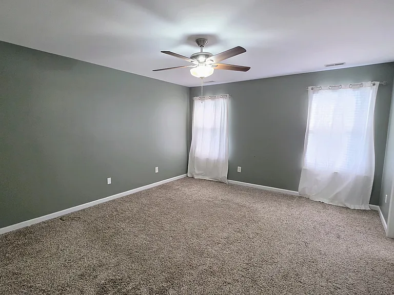 5587 Wavecrest Cir — Photo 15