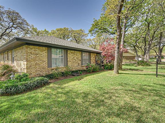 3rd image of 4726 Oak Valley Dr