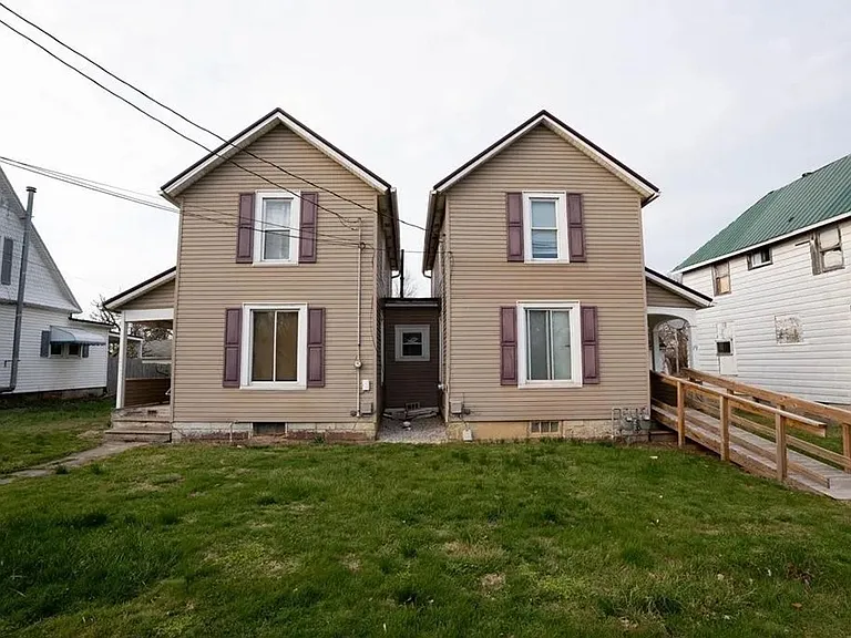 19 W Tucker Ave — Photo 1