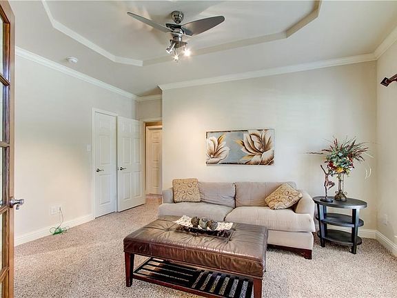 4th image of 11560 Glen Rose Dr