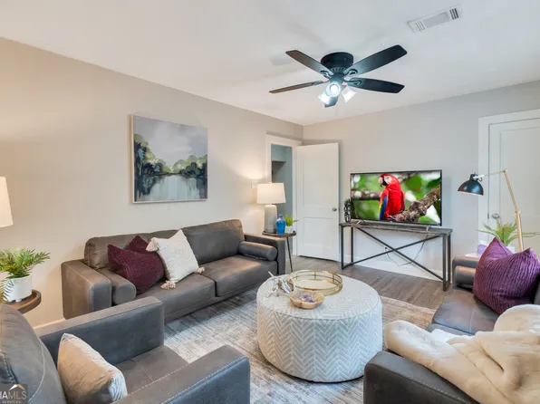 94 Cochran Rd SE, Marietta, GA 30060