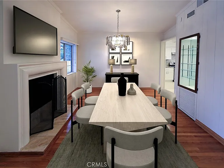 5939 Graves Ave — Photo 3