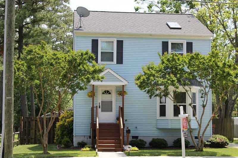1st image of 1114 Poquoson Ave