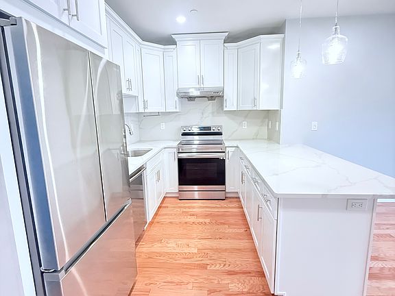 2nd image of 222 Arlington St #2A