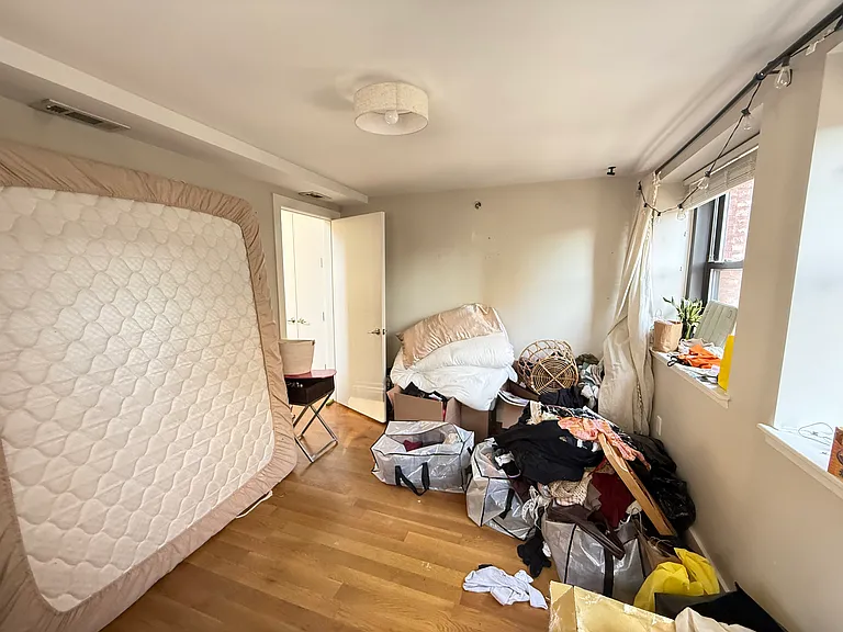 53 S 11th St #2C — Photo 12