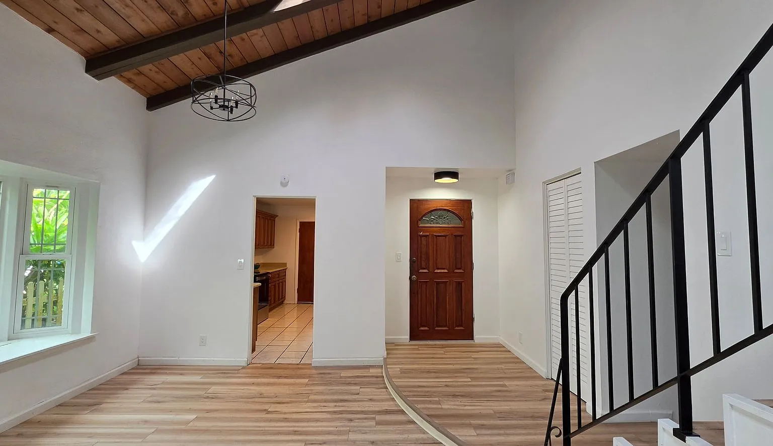 Beautiful Home in Ahuimanu — Photo 4