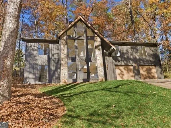 475 Ramsdale Dr, Roswell, GA 30075