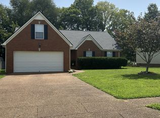2216 Hayward Ln, Spring Hill, TN 37174