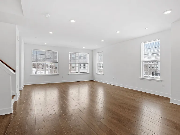 137 Ada Hightower Ave — Photo 11
