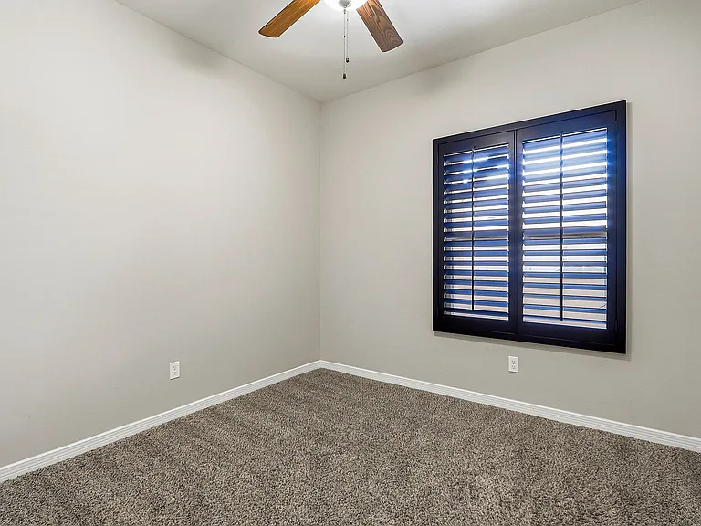 782 Lemington St — Photo 23