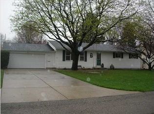 355 Ronald St NE, Cedar Springs, MI 49319