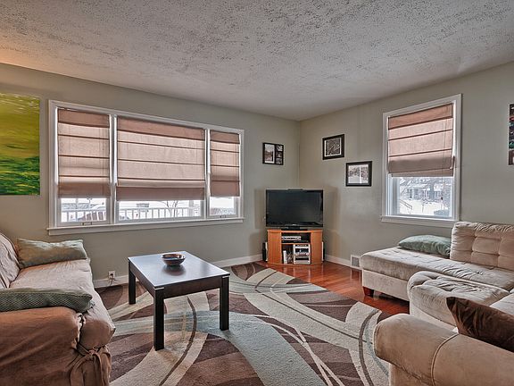 4th image of 2729 Tamm Ave