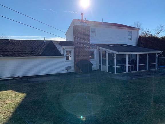 2nd image of 44 Bayview Dr