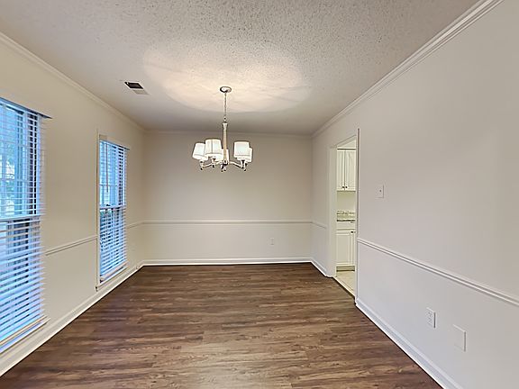3rd image of 6541 Birch Walk Dr