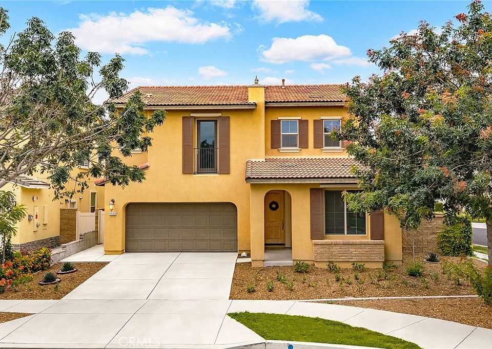 1st image of 4904 S Rosemary Way