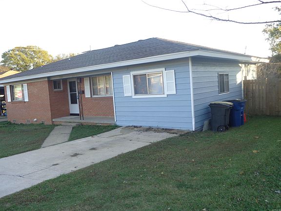 4th image of 102 Wisteria Dr