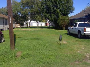 9237 E Avenue P, Houston, TX 77012