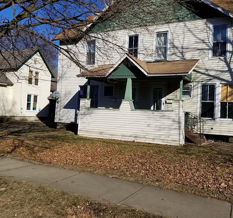 1st image of 1208 Hall St