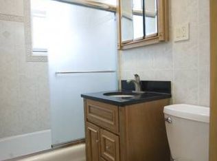 3314 34th Ave APT A2, Astoria, NY 11106