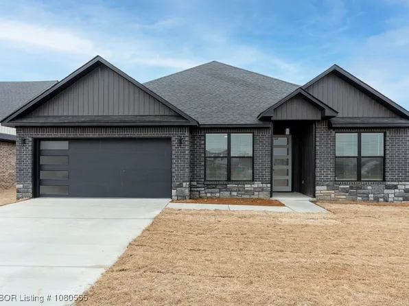 515 Waggoner Ln, Barling, AR 72923