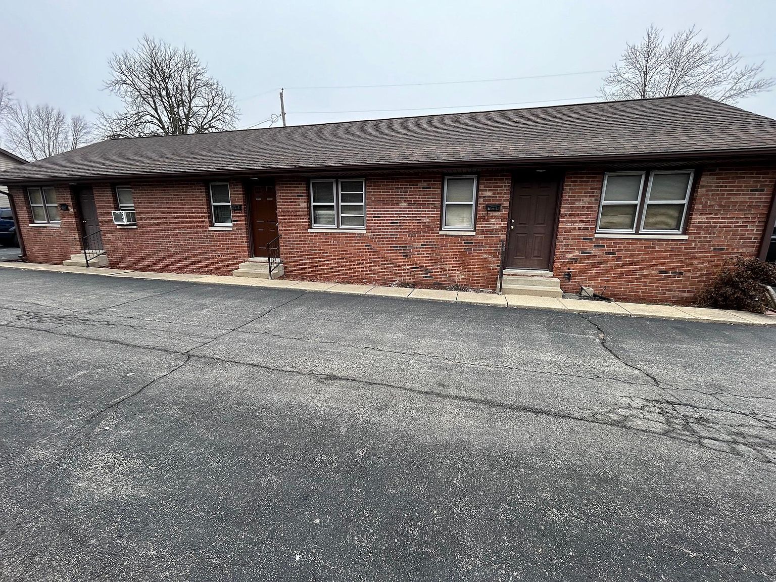 300 Vaught St APT A2, Westville, IL 61883 Zillow